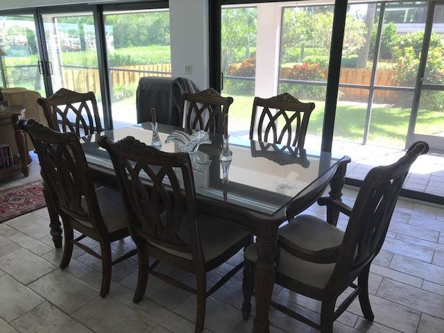 Photo - 1640 12 Oaks Way Unit 101