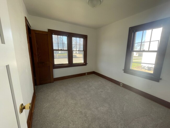 Photo - 2 Bedroom 1 Bathroom