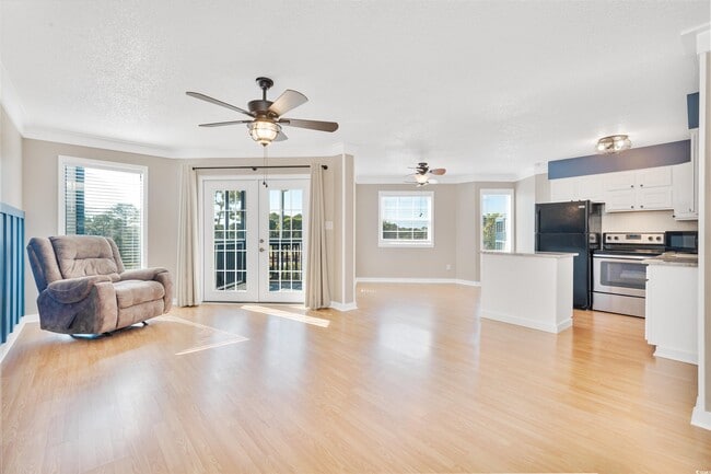 Photo - 1500 Cenith Dr