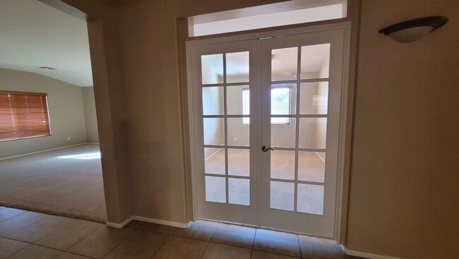 Photo - Great Home 3bd plus a Den!