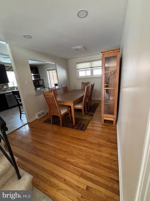 Photo - 2830 Willits Rd
