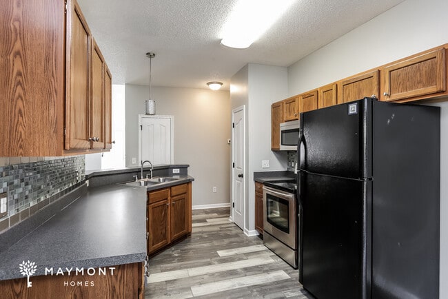 Photo - 9 Joggins Dr