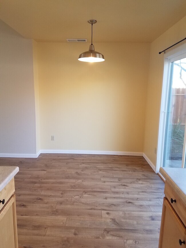 Photo - 228 Unit 4521