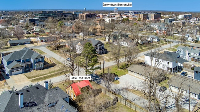 Photo - 401 SE C St Unit ID1221940P