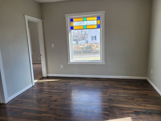 Photo - 4 bedroom/2 bath home