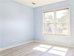 Photo - 895 Thoroughbred Trce