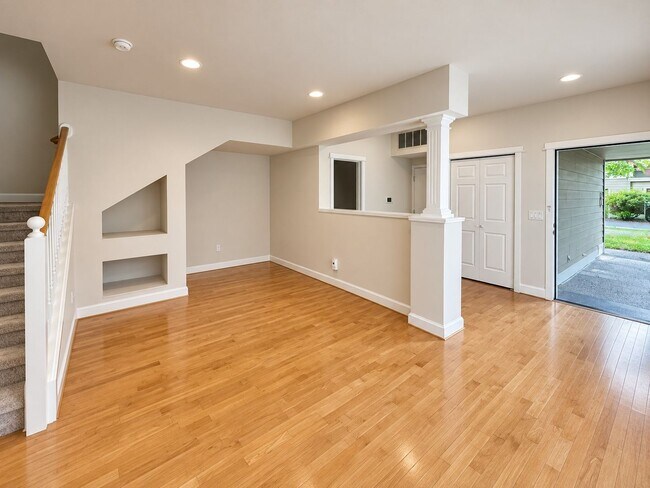 Photo - 3712 101st Way NE