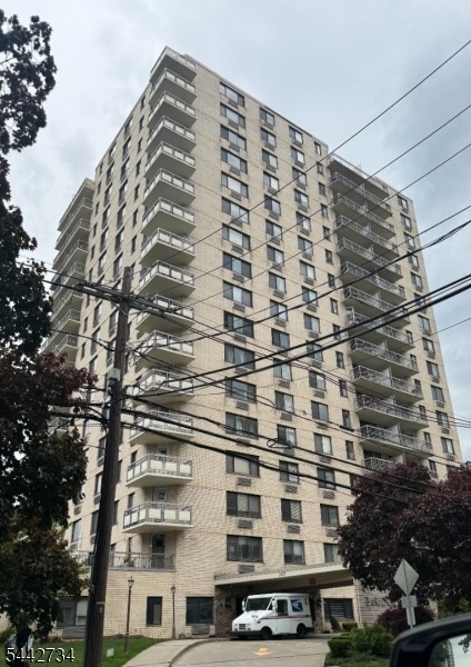 Photo - 307 Prospect Ave Unit 12E