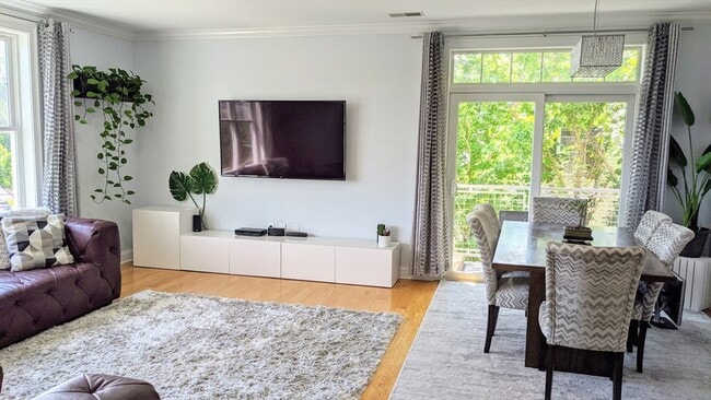 Photo - 130 Tremont St Unidad 301