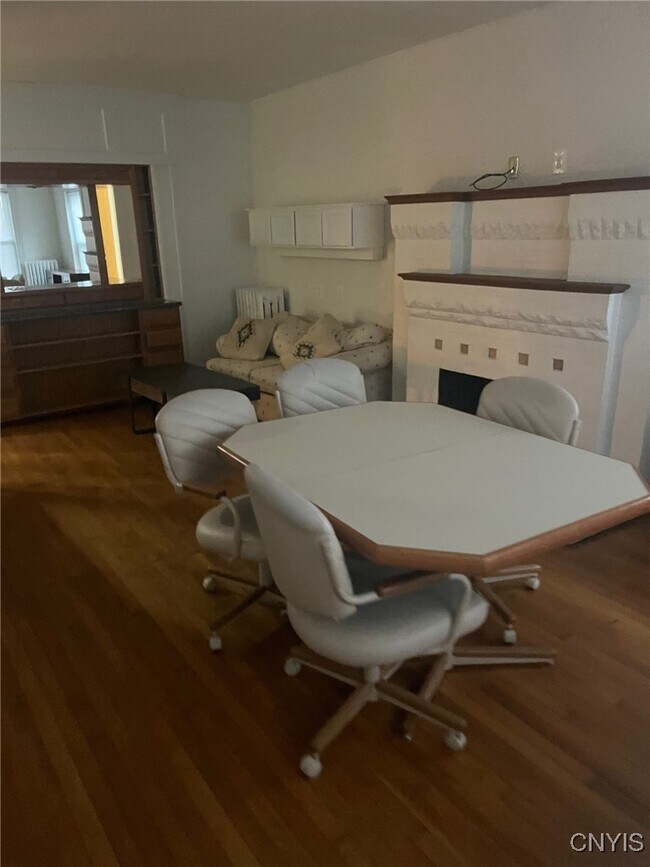 Photo - 1108 Madison St