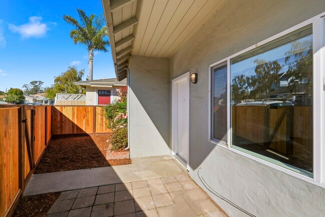 Photo - 114 Park Ave Unit 114 Park