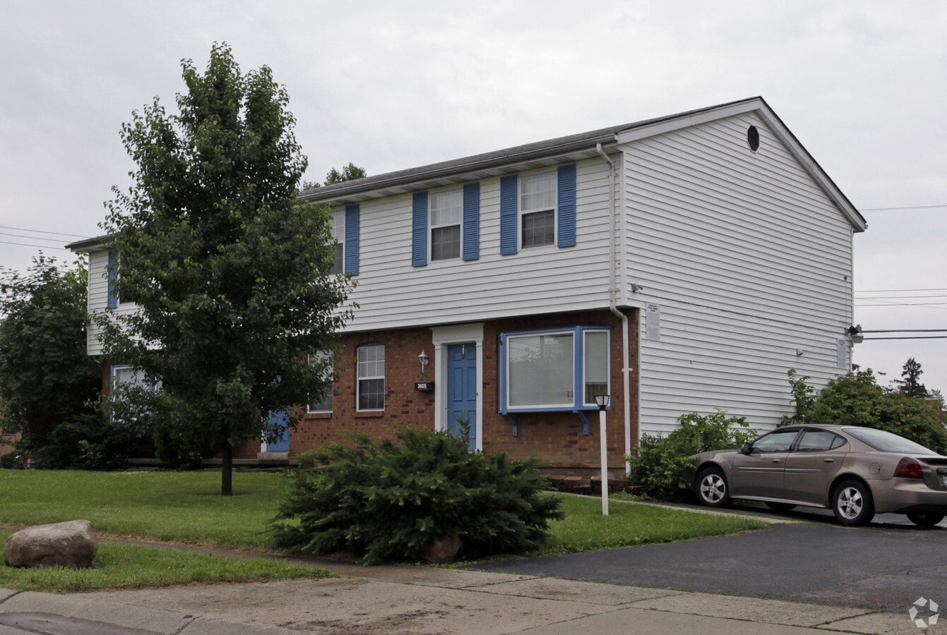 Photo - 3601-3605 Benhill Dr