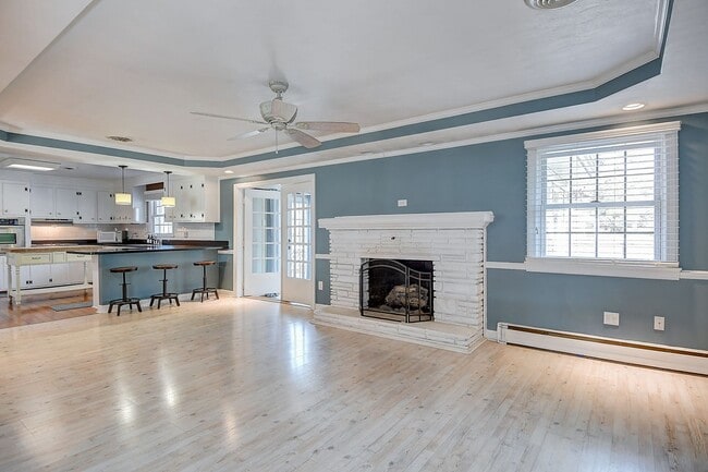 Photo - Close to Bases! Renovated brick ranch!