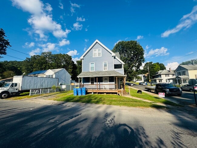 Building Photo - 38 Hanover St Unit 38 Hanover St Rental