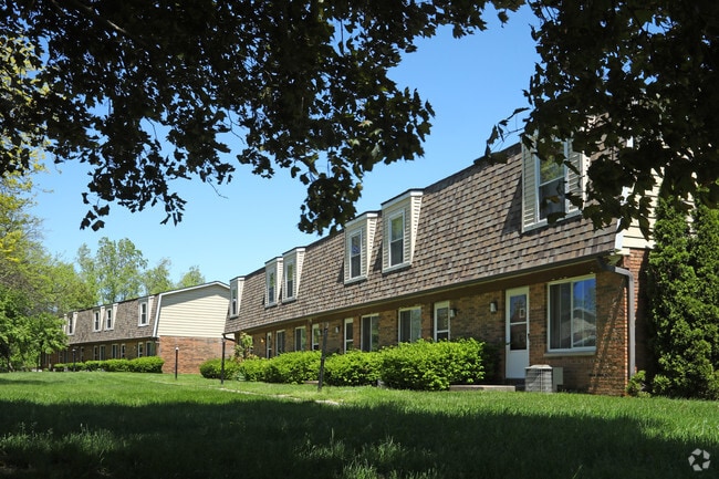 Kingsbrooke Townhomes