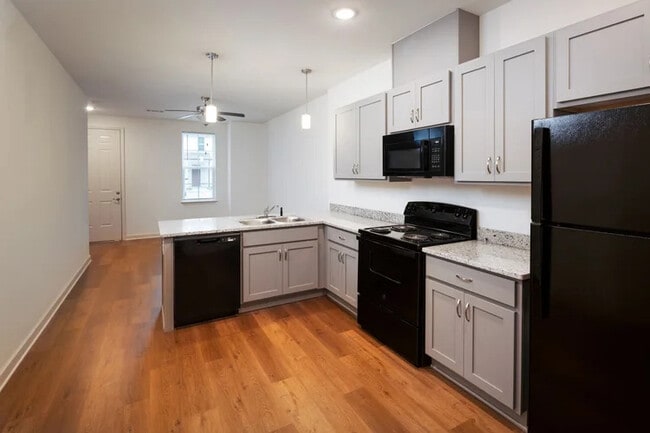 Photo - Parkway Commons Townhomes