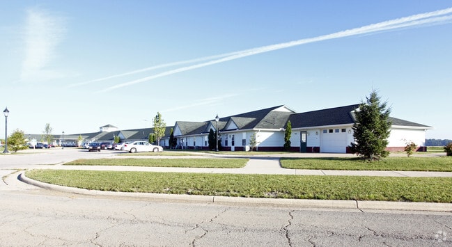 Eagle Springs Retirement Living - Eagle Springs Retirement Living Apartamentos