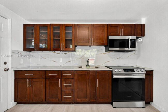 5800 Taylor St Unit 1
