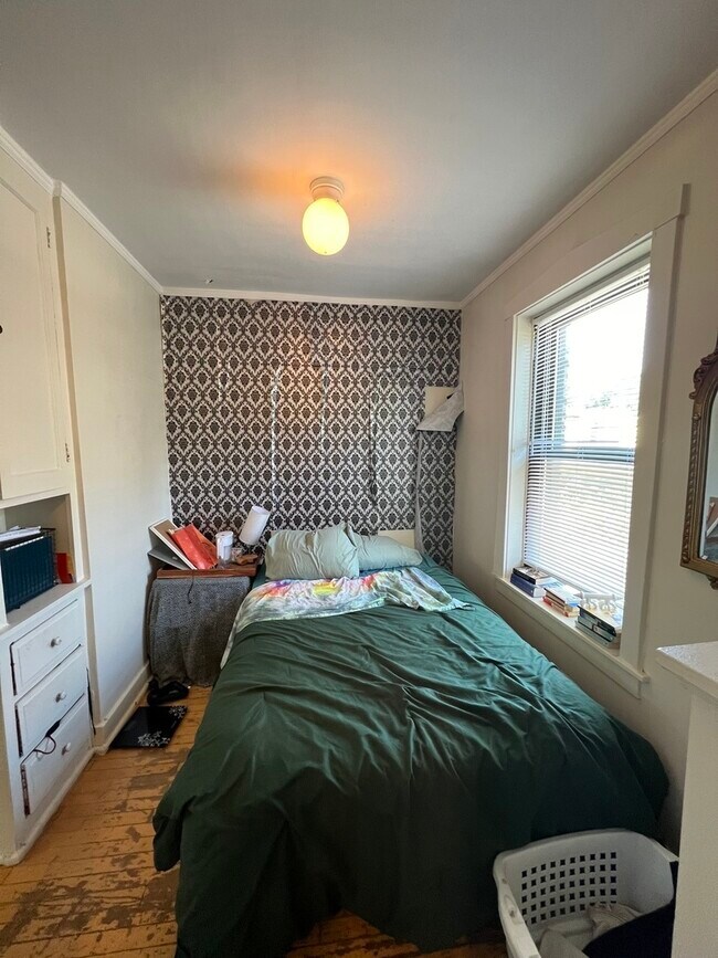 Photo - 3843 N Greenview Ave Unit 2