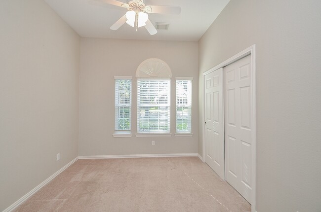 Photo - 4522 Wavertree Dr