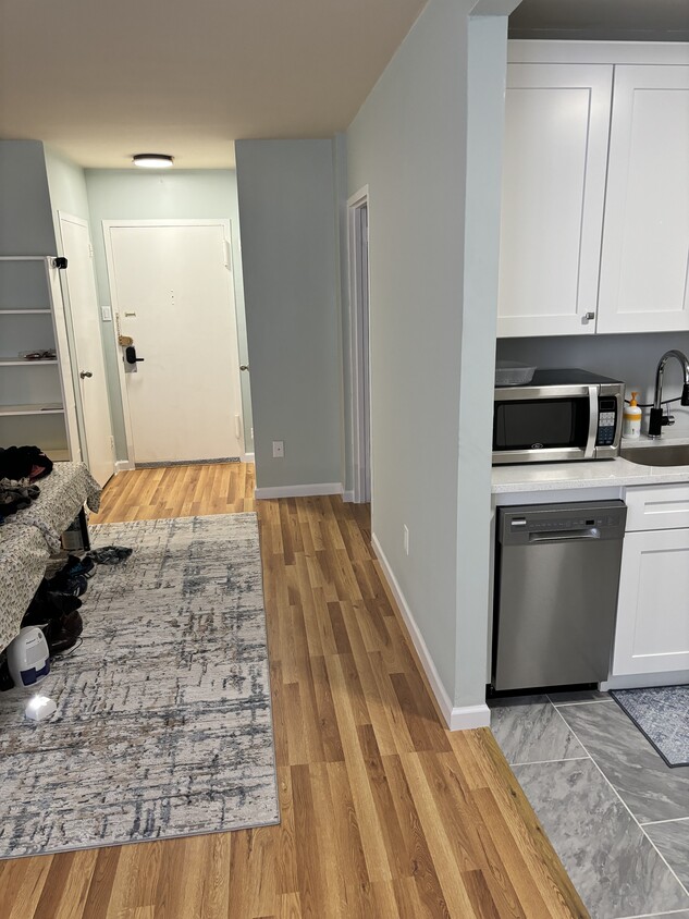Photo - 1121 ARLINGTON Blvd (Arlington, VA)