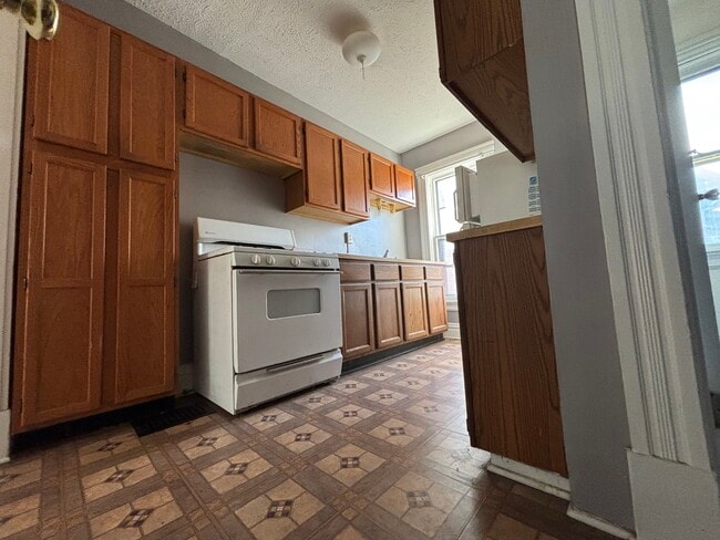 Photo - 7 Roosevelt St