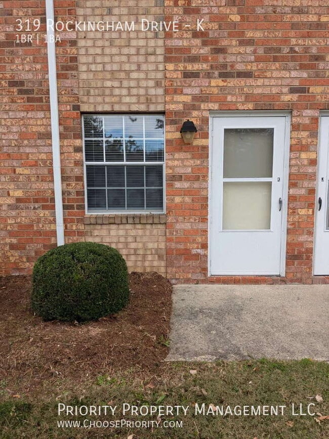 Building Photo - 319 Rockingham Dr Unit K