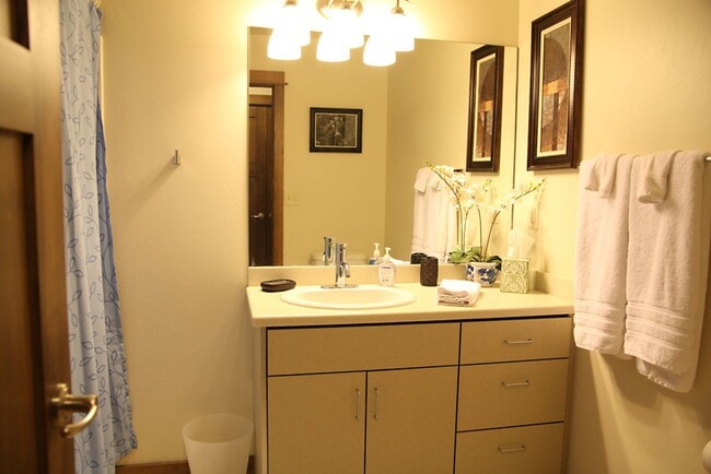 Photo - Valley West End Unit Condo- Available NOW!