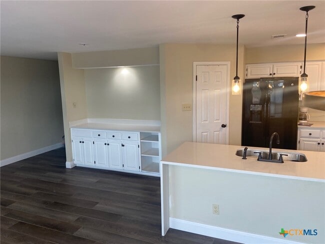 Photo - 116 Campbell Dr Unit 9