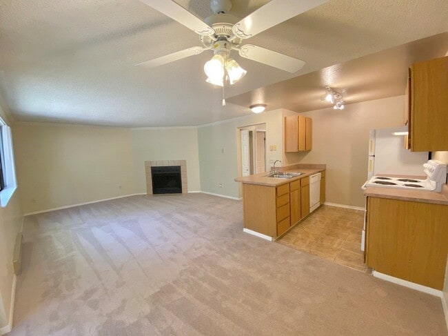 Photo - The Ridge and The Shores