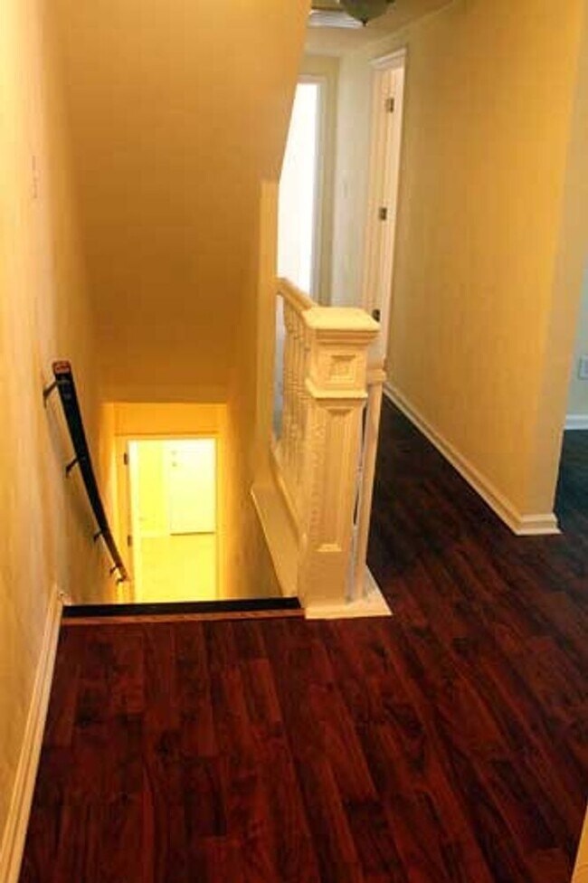 427 W 30th St Unit 30TH427#B-MW