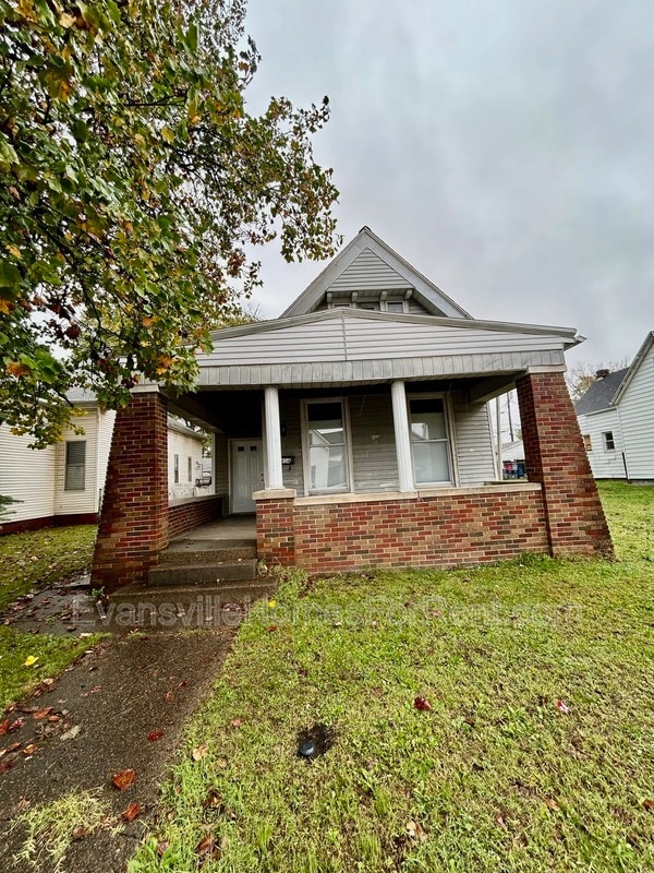 Photo - 404 E Virginia St