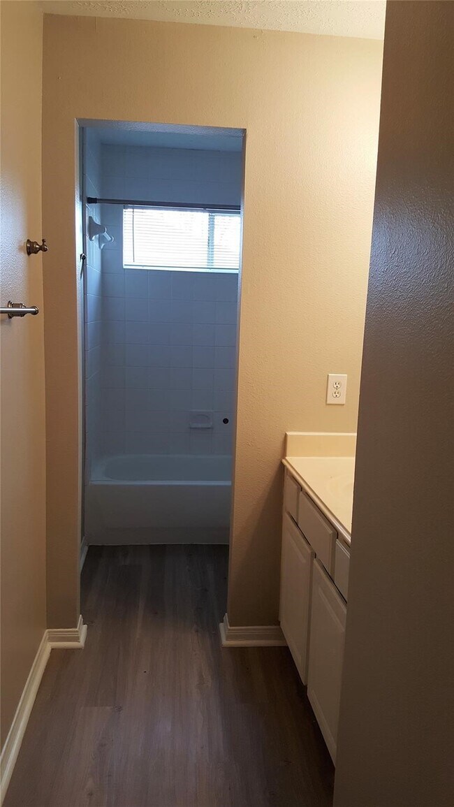 Photo - 2602 Desert Sage Dr