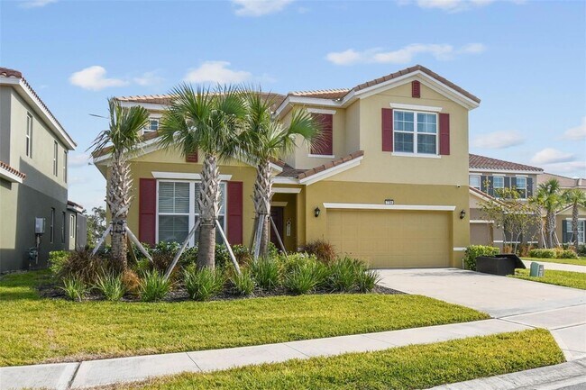 7704 Oakmoss Loop
