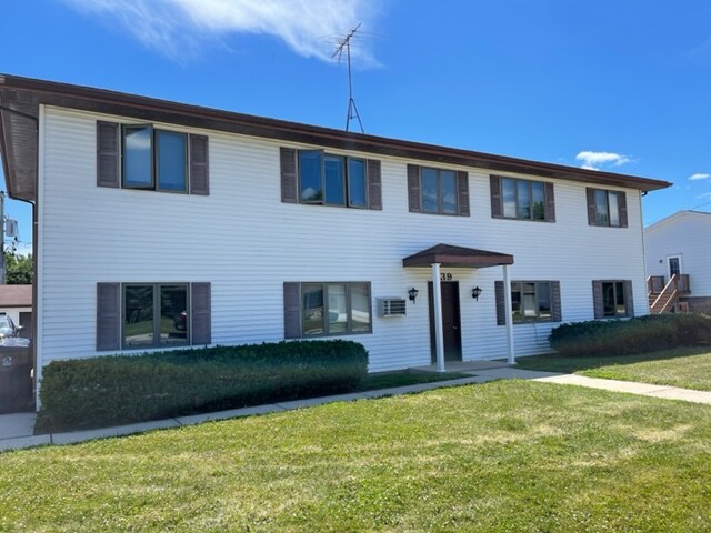 839 Illinois Ave Unit 102  