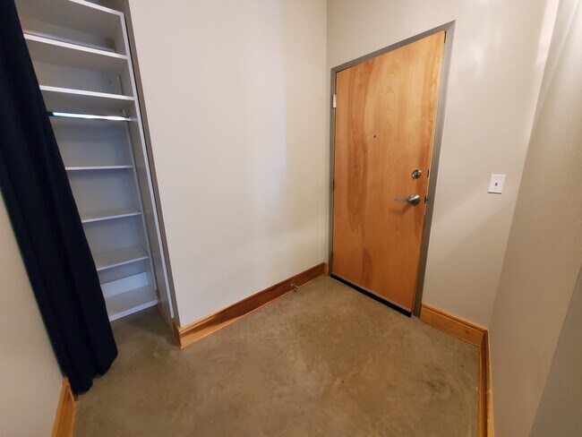 Photo - 411 N 22nd St Unit 311