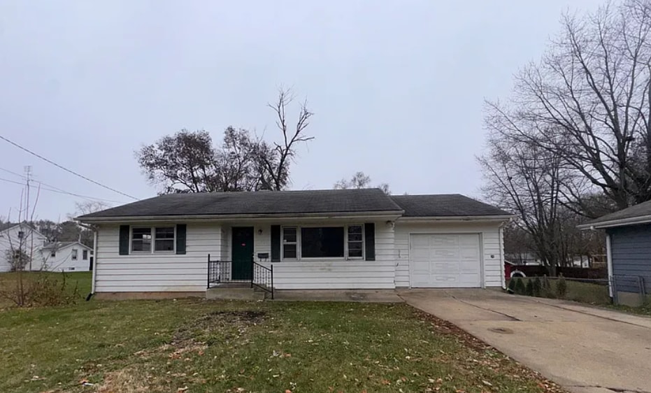 Photo - 912 Chicago Ave