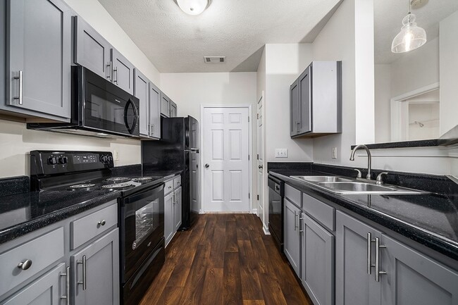 Photo - Highland Lakes Apartment Homes