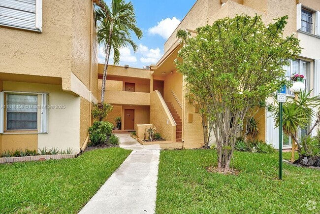 Building Photo - 9301 SW 4th St Unit 114E Rental