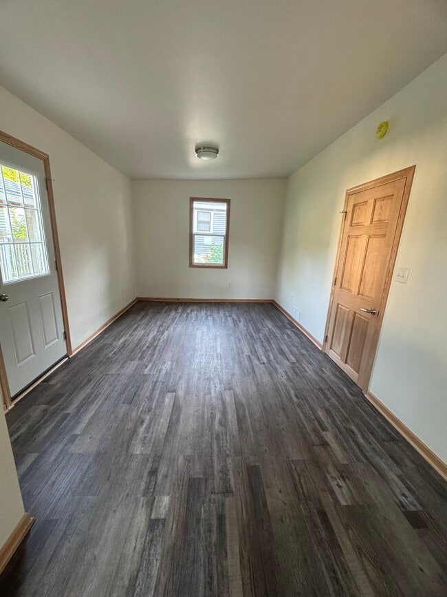 Photo - 420 Ridgeland Ave