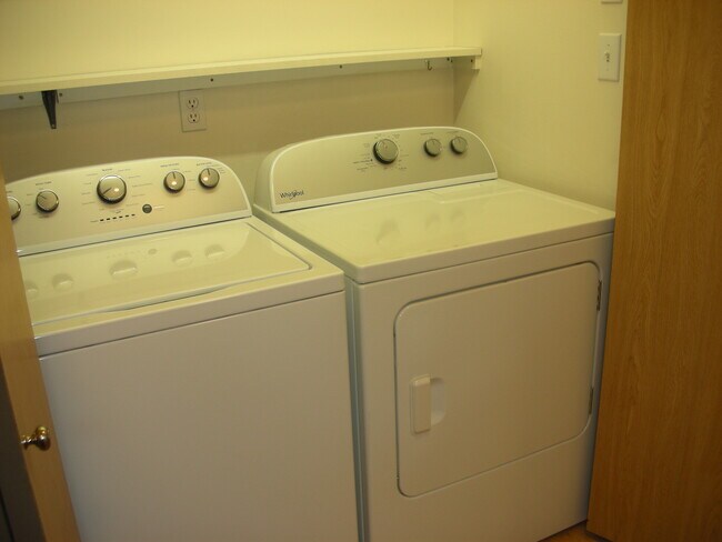 Photo - 1201 N 143rd St Unidad #7