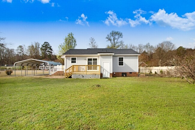 Photo - 303 Wanda Dr