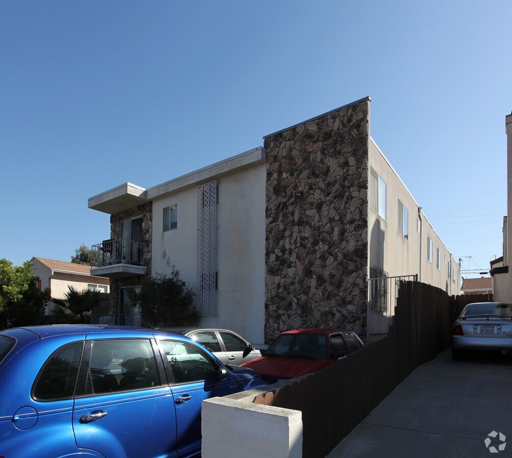 Photo - 4473 Mississippi St