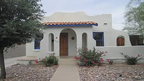 Building Photo - 2409 E Mabel St Rental
