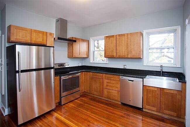 Photo - 41 Belknap St Apartments Unit 2