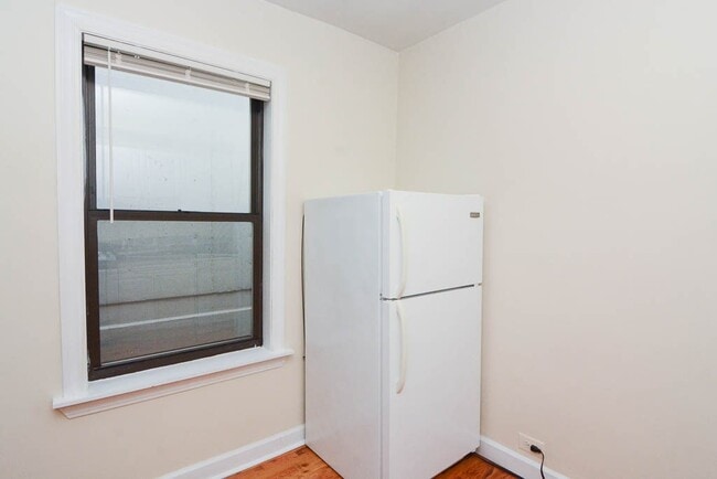 Photo - 1314 N Dearborn St Unit 506