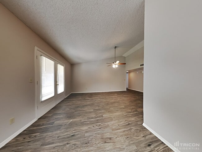 Photo - 8427 W Orchid Ln