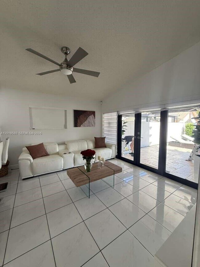 Photo - 13818 SW 157th Terrace