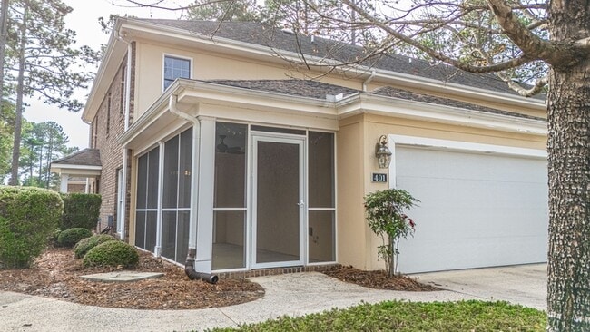 Photo - 401 Longwood Place