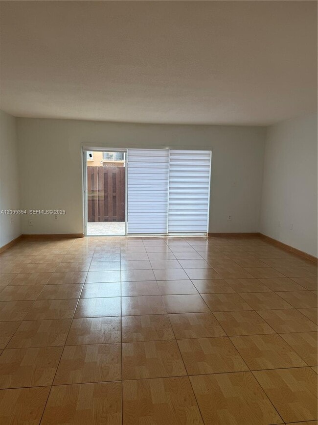 Photo - 14911 SW 80th St Unidad 111